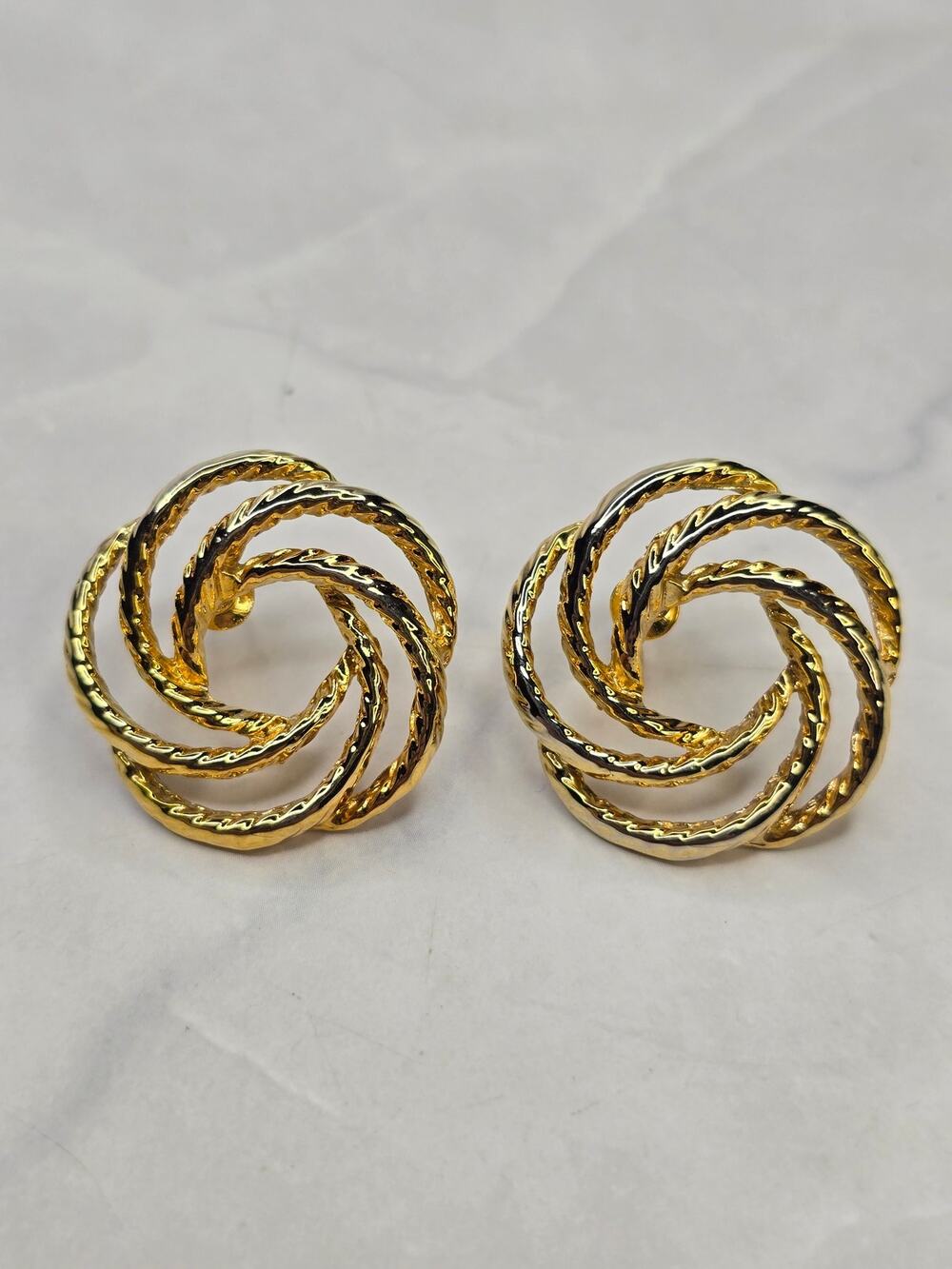 Textured Gold Tone Round Spiral Swirl Earrings